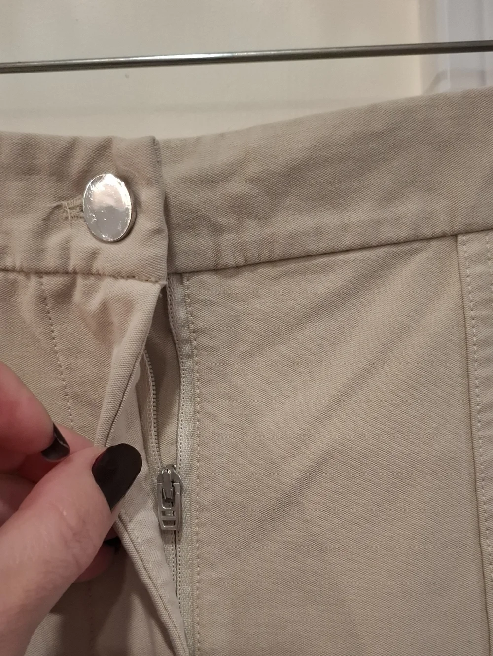 Lululemon Light Utilitech Cargo Pocket High Rise Pant Size 31